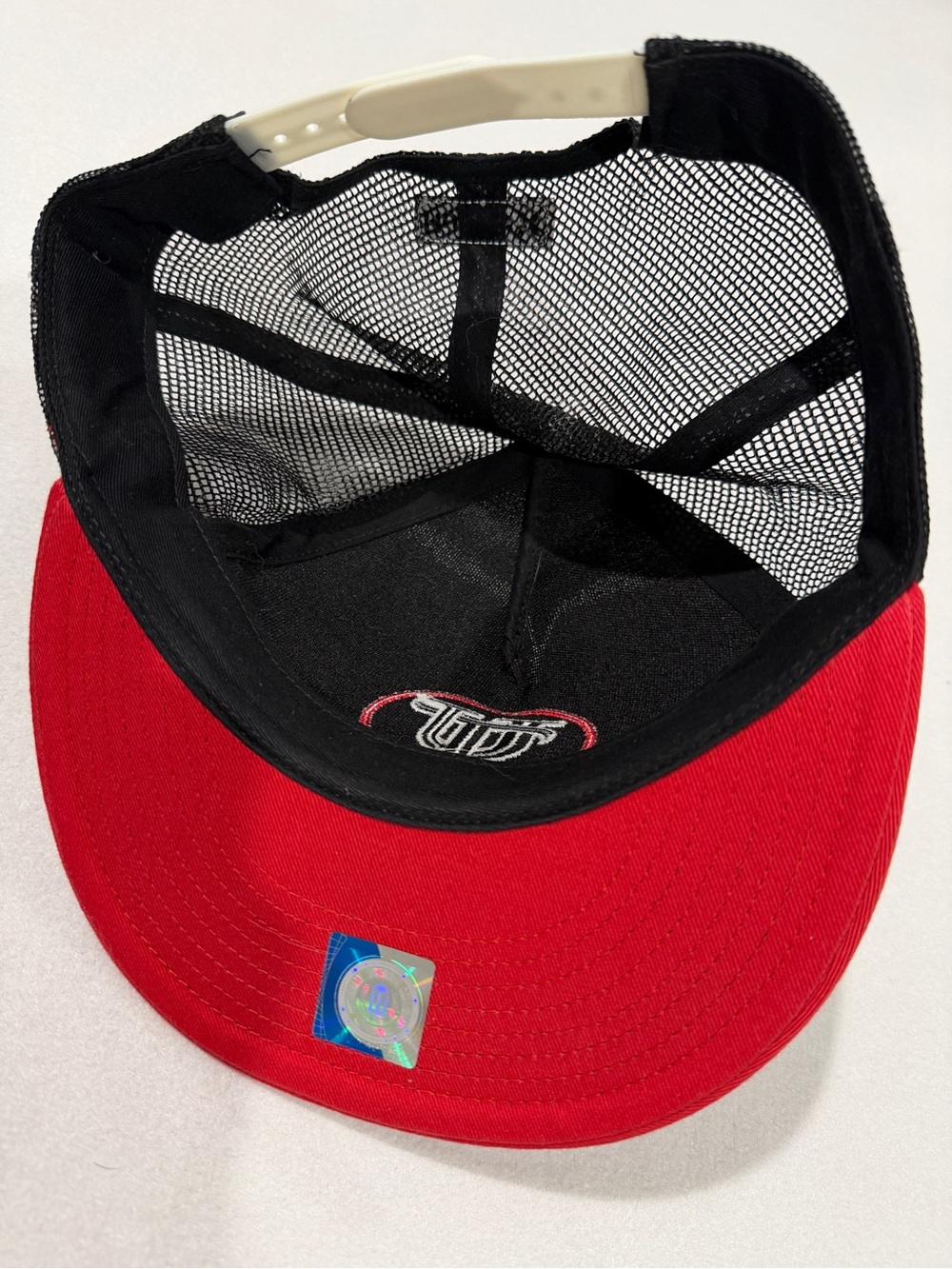 Tropical Hurley University of Tampa Logo Trucker Hat - Snapback Cap - Picture 3 of 3
